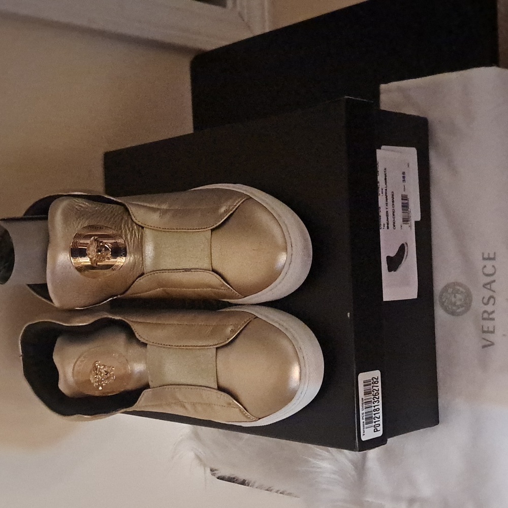 Gold versace sneaker T.15 Nappa Laminata